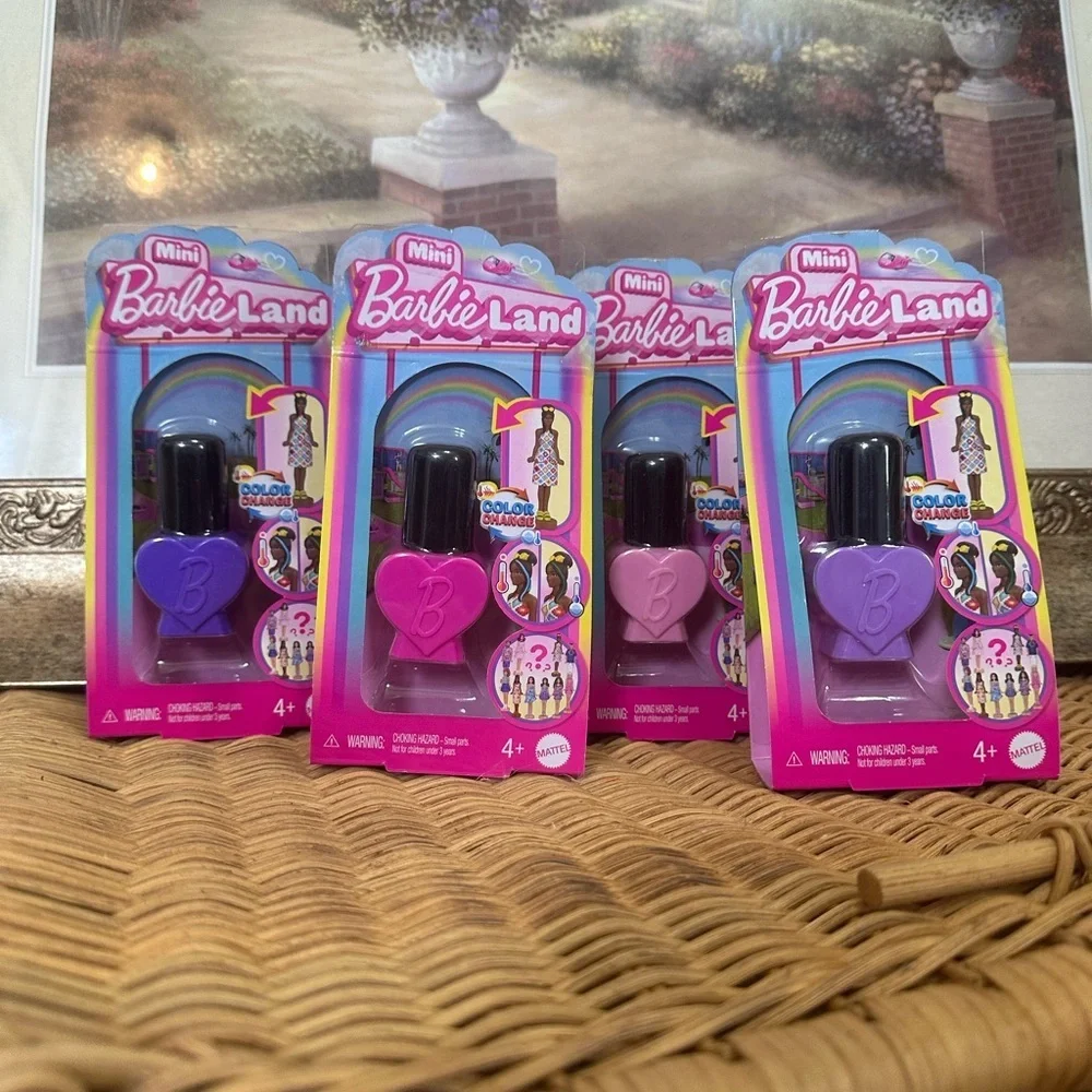 New Barbie Land Lot of 4 Color Change Reveal Mini Doll 1.5